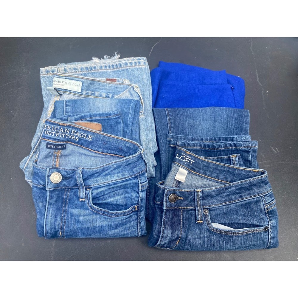 Bundle of 4 Size 0 Bottoms